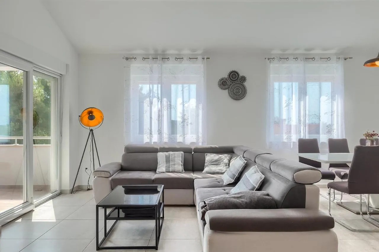 Apartments Medulin 2217 Croatia