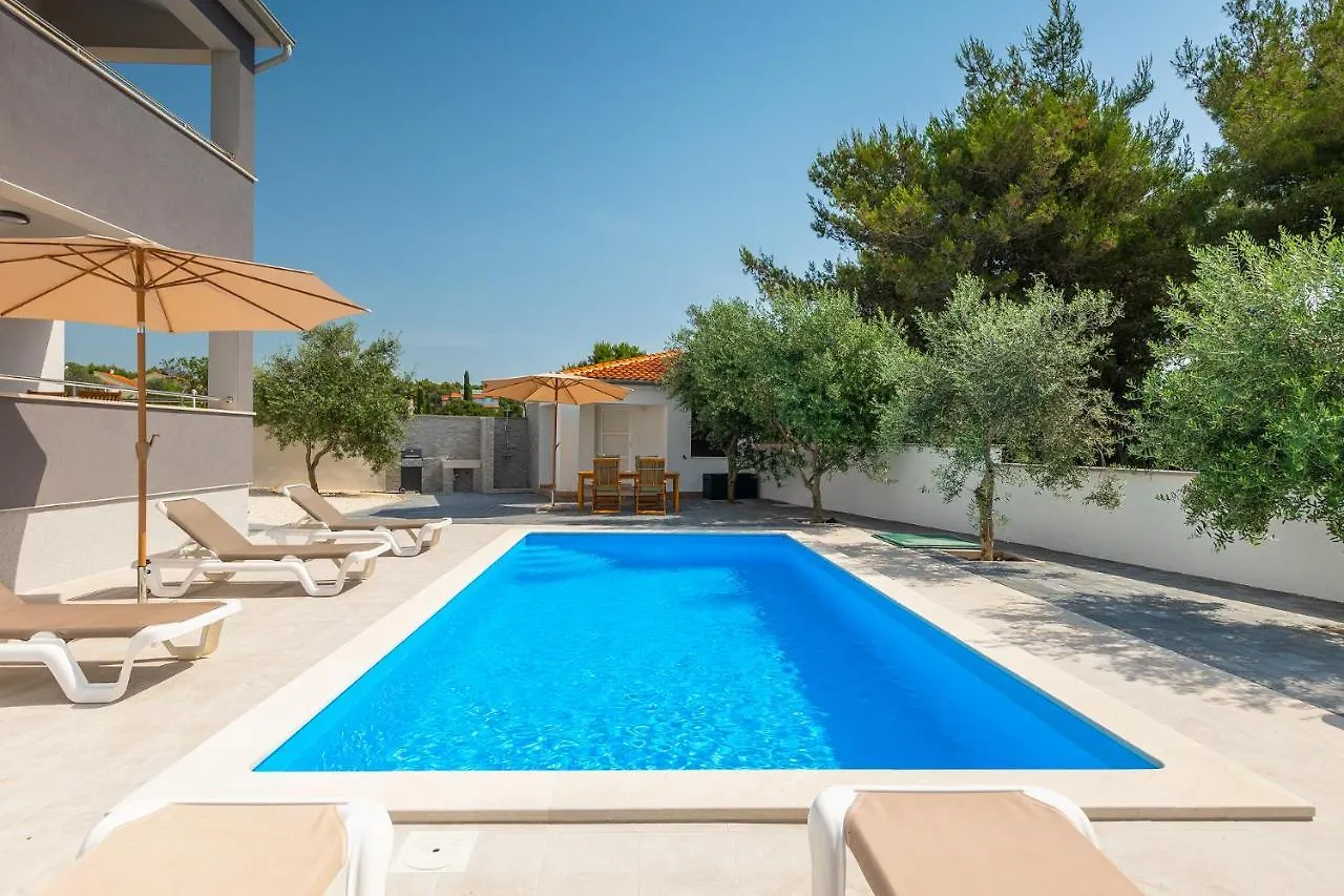 Apartments Medulin 2217 Kroatië